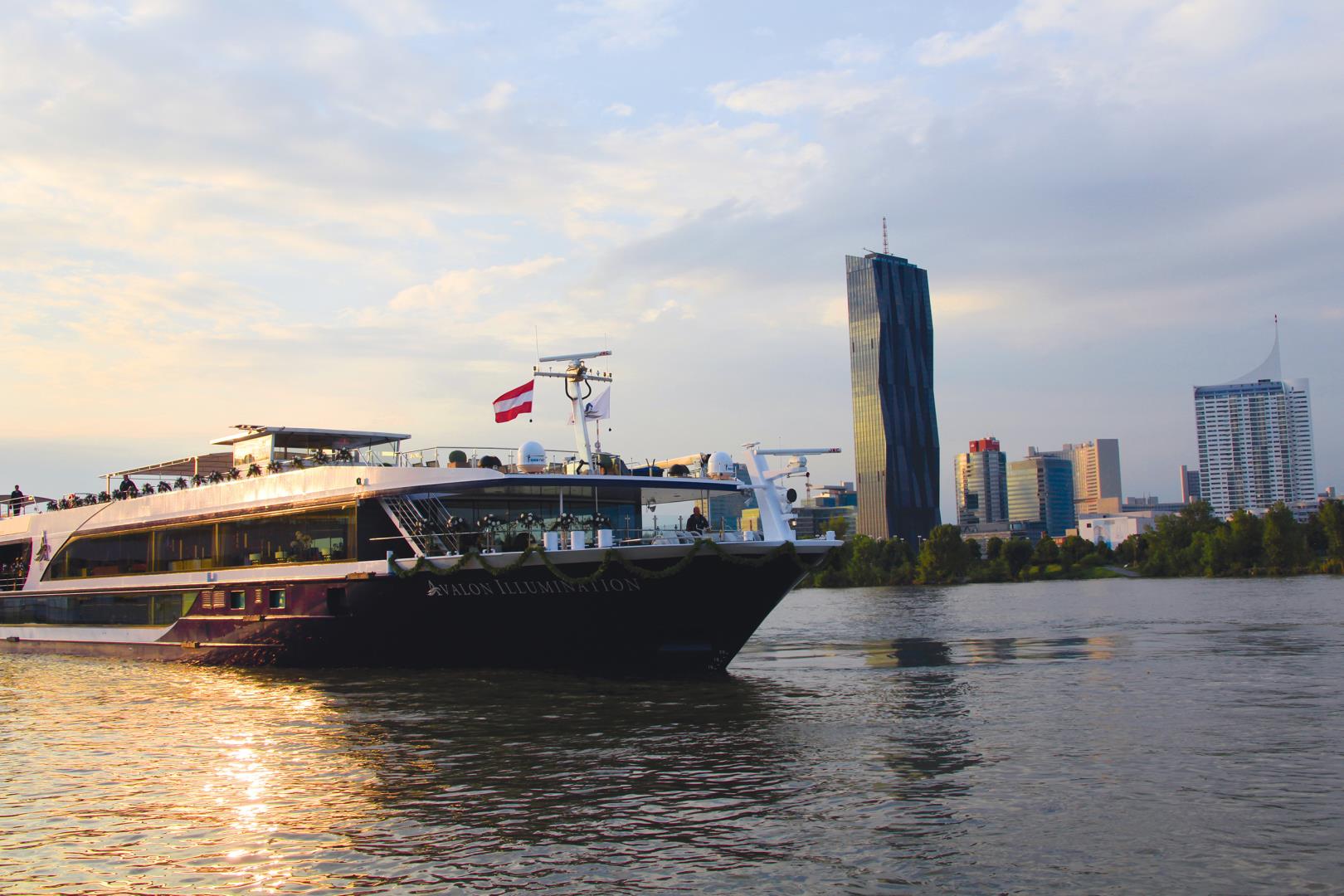 Active & Discovery On The Danube (Eastbound)